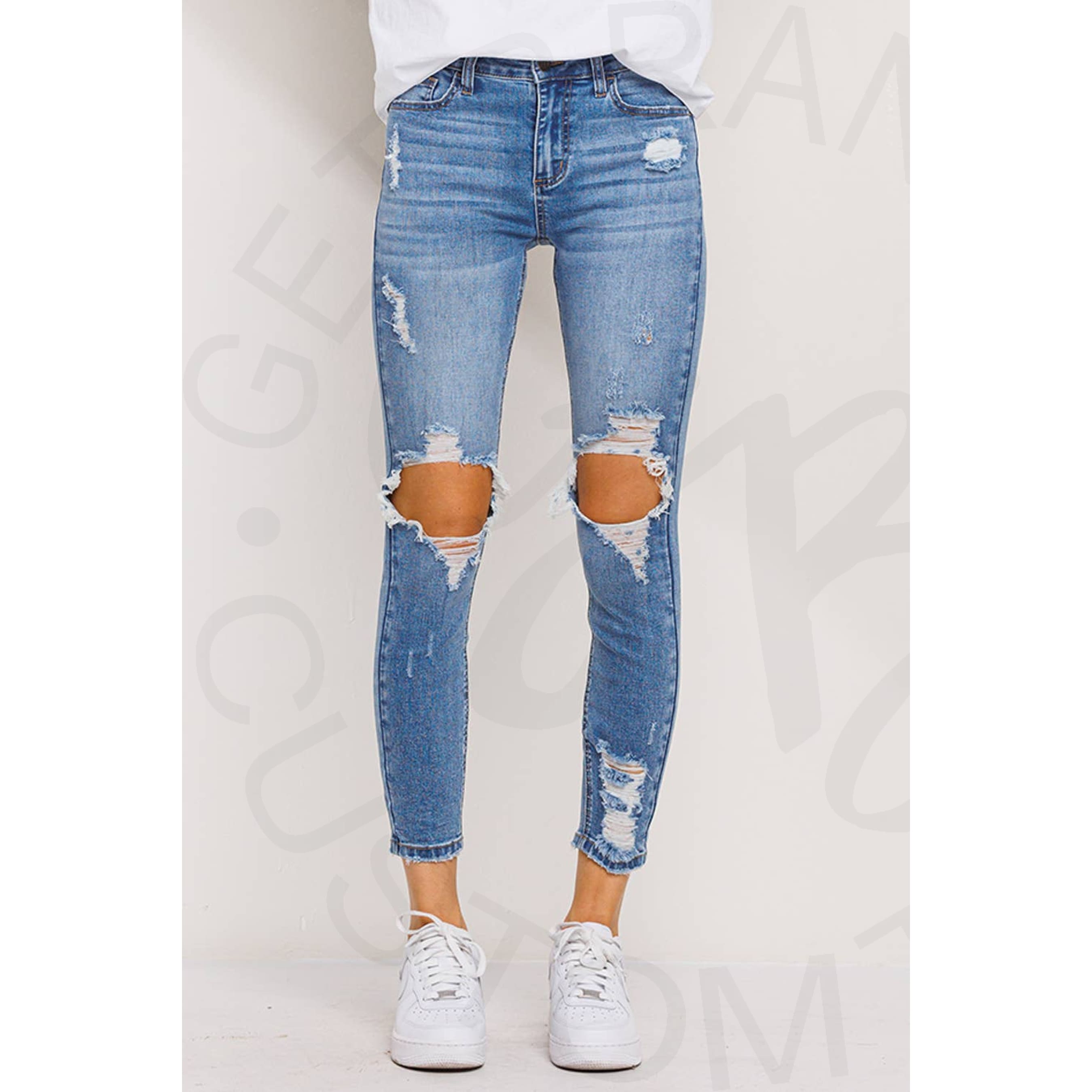 Store women's knee ripped skinny jeans